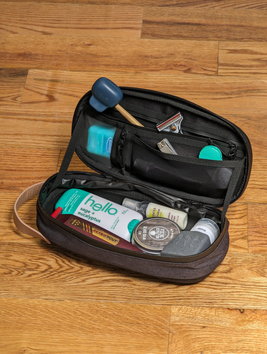 Modern Dopp Toiletry Bag – Haven Cases